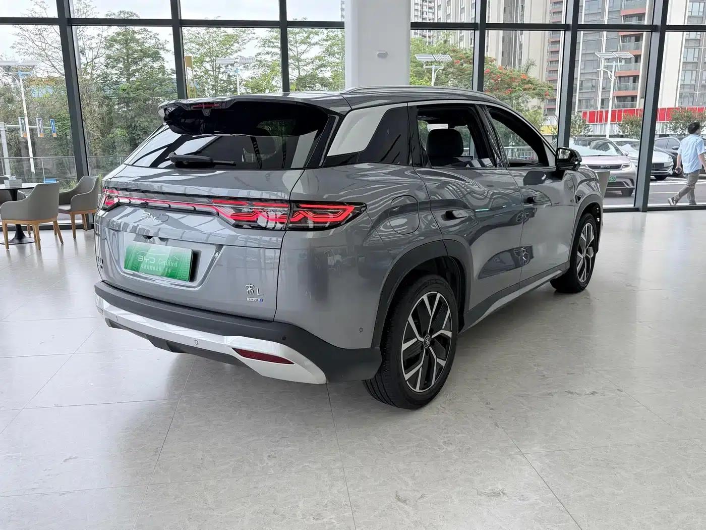 Song L DM-i 2025 Smart Driving Edition 160km/h Superior Model — миниатюра 4
