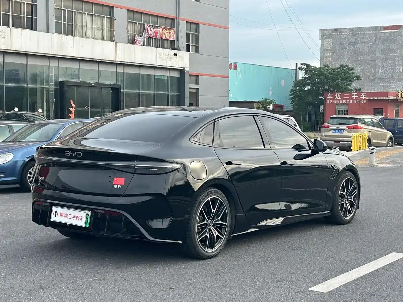 Seal 2024 Glory Edition 550km Premium — миниатюра 9