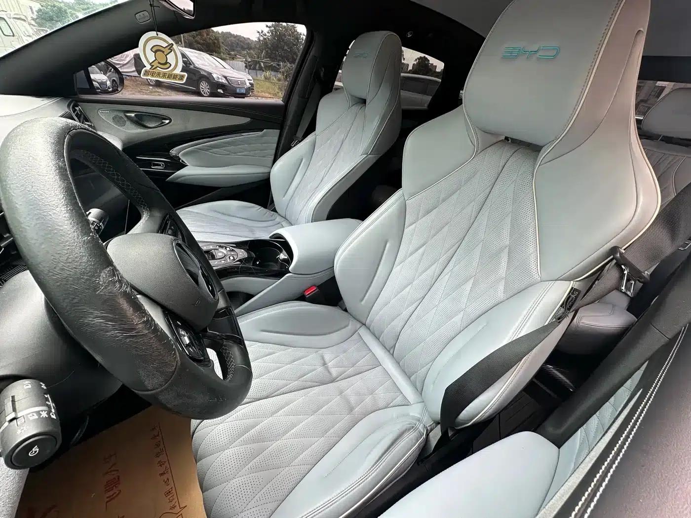 Seal 2022 700km Long Range Rear-Wheel Drive Version — миниатюра 9