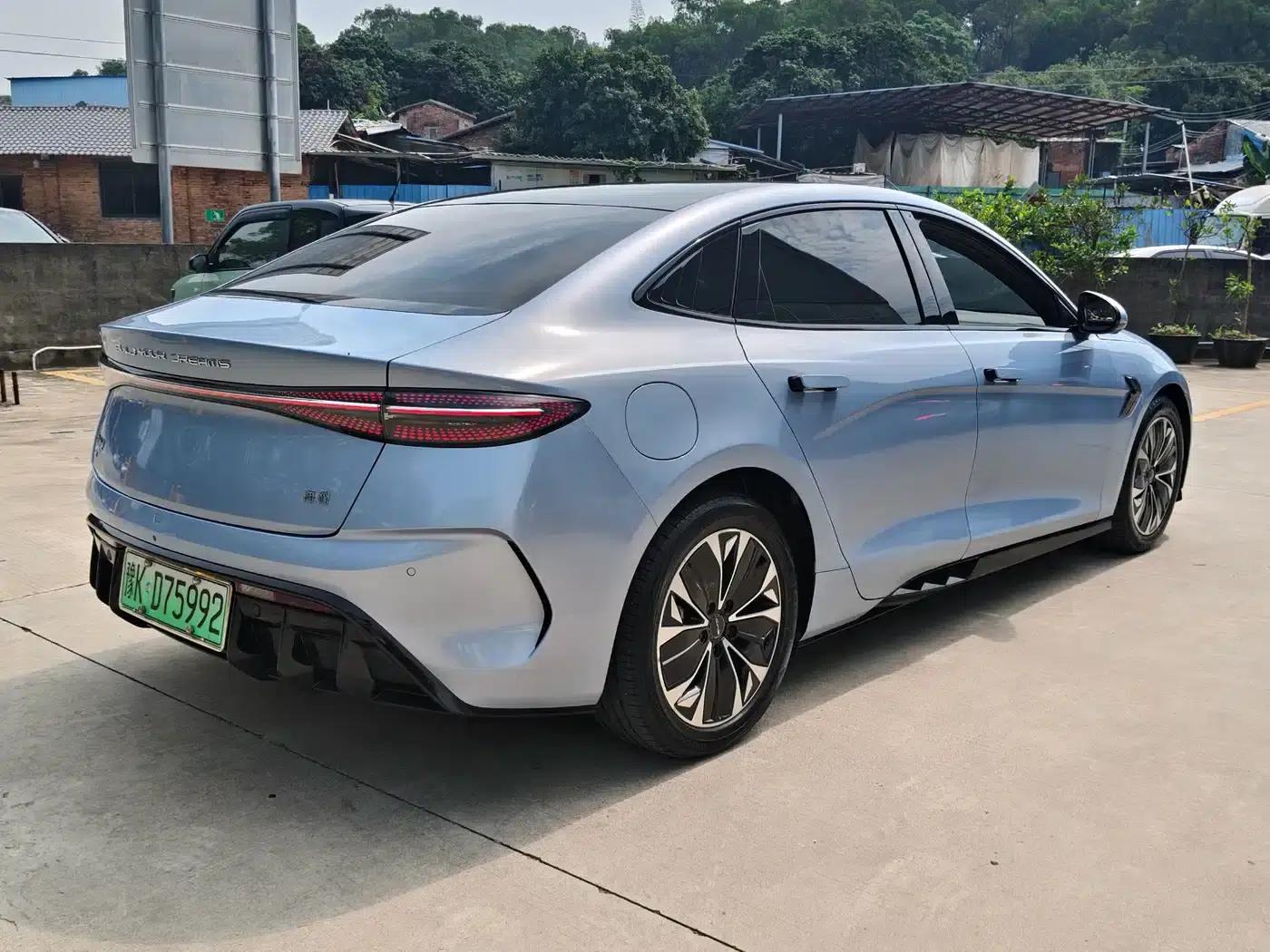 Seal 2023 Champion Edition 550km Premium — миниатюра 4