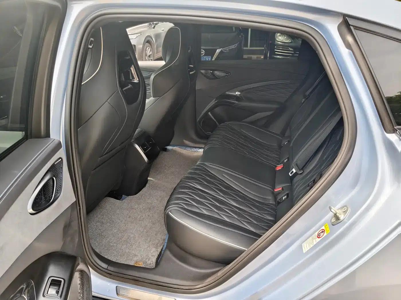 Seal 2023 Champion Edition 550km Premium — миниатюра 7
