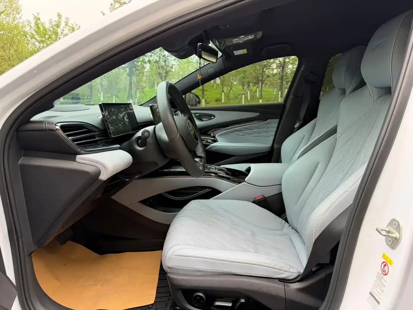Seal 2023 Champion Edition 700km Premium — миниатюра 5