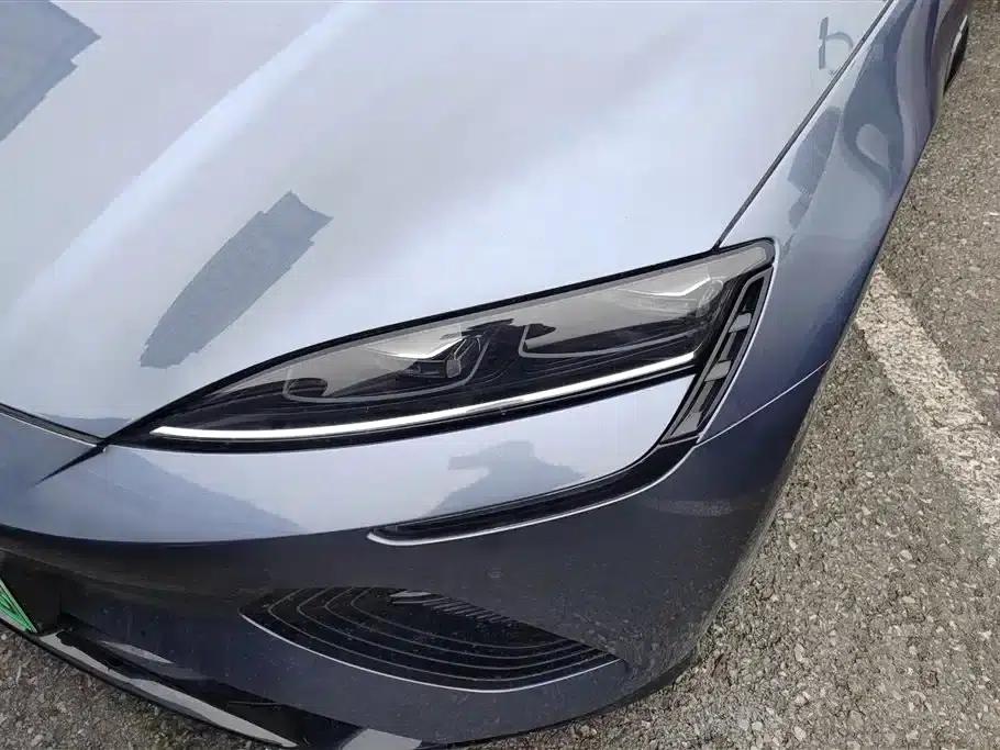Seal 2022 550km Standard Range Rear-Wheel Drive Premium Edition — миниатюра 5