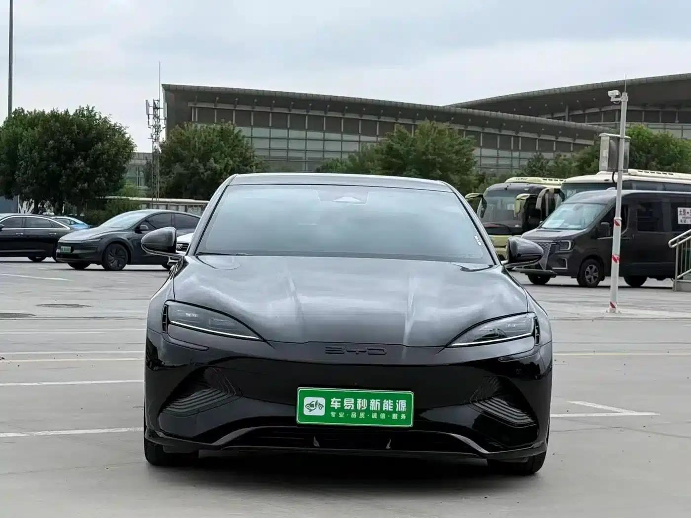 Seal 2023 Champion Edition 550km Elite — миниатюра 2