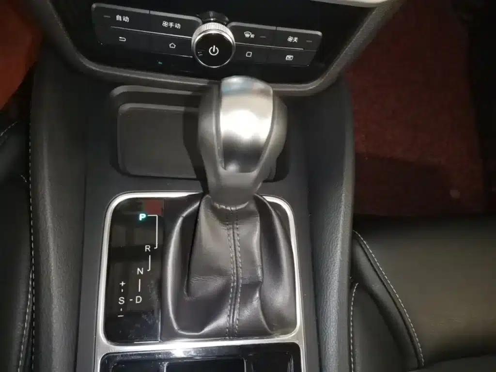 Song MAX 2017 1.5T Automatic Intelligent Premium 7-seater — миниатюра 21