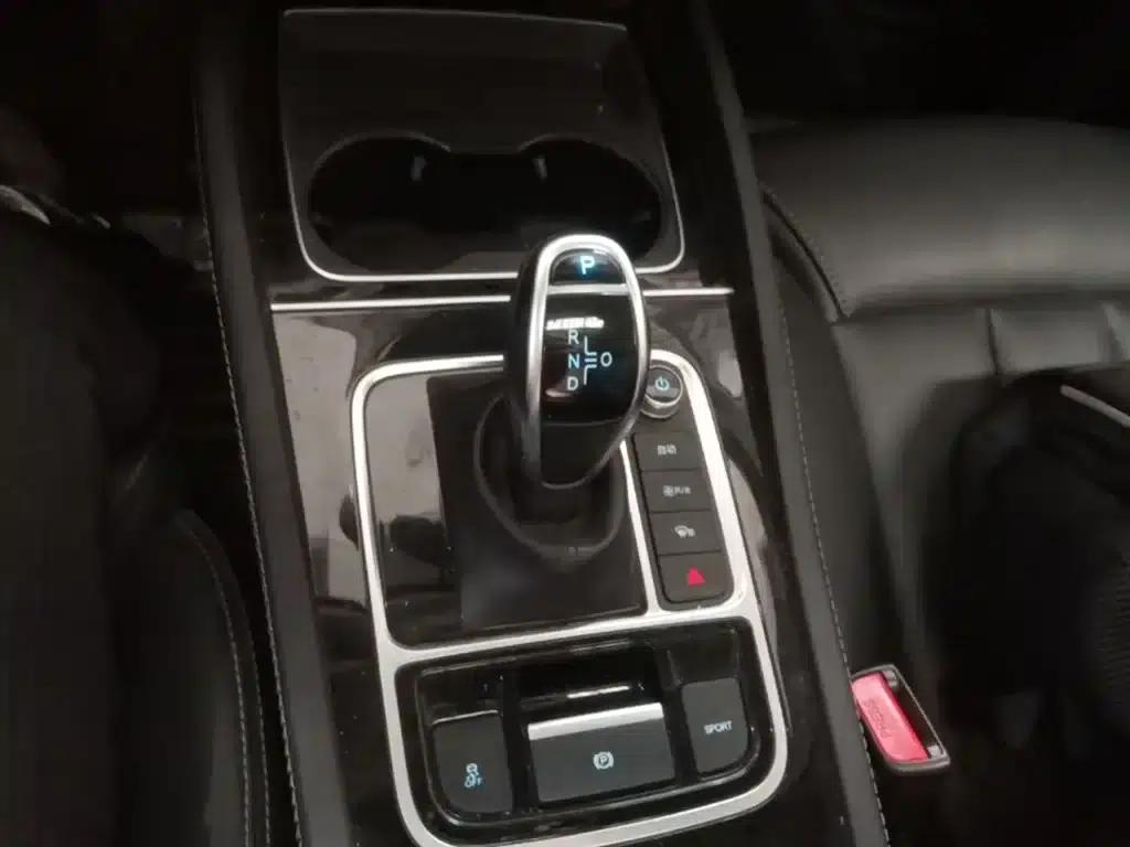 Song MAX 2019 1.5T Automatic Intelligent Connected Ruiyi 7-seater National V Emission Standard — миниатюра 14