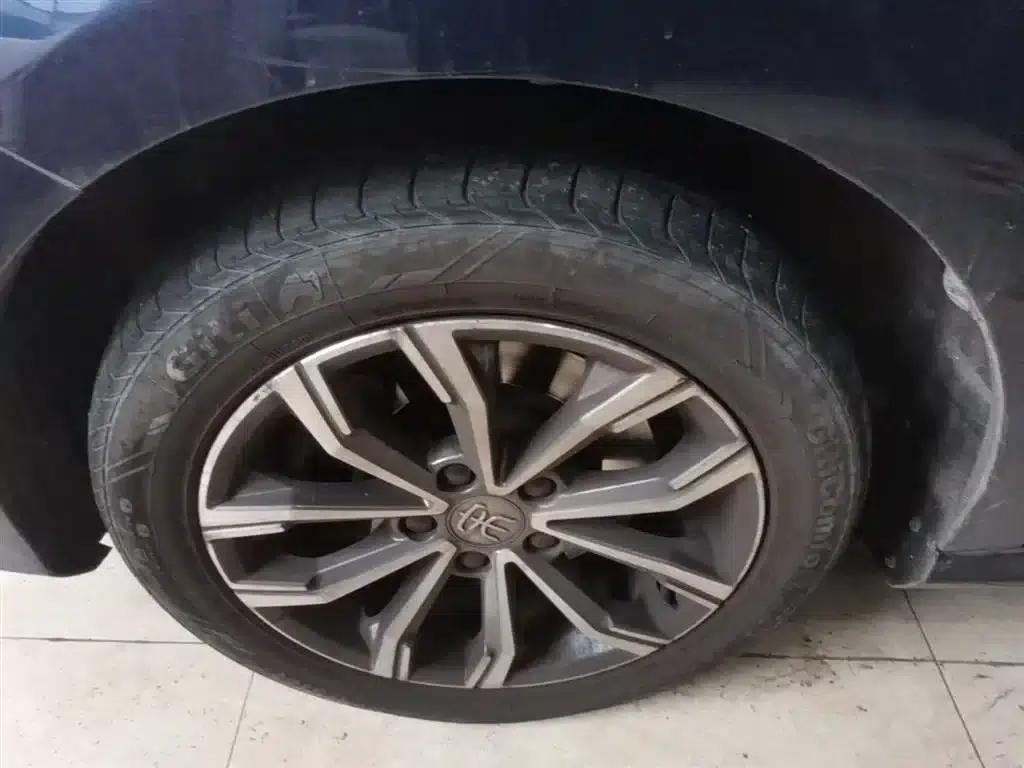 Song MAX 2019 1.5T Automatic Intelligent Connected Ruiyi 7-seater National V Emission Standard — миниатюра 23