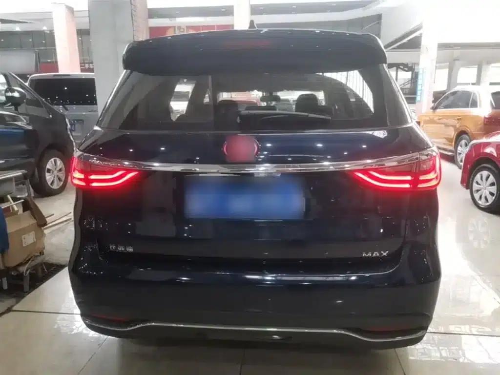 Song MAX 2019 1.5T Automatic Intelligent Connected Ruiyi 7-seater National V Emission Standard — миниатюра 6