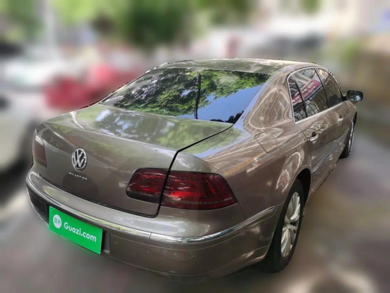 Volkswagen Phaeton 2011 3.6L V6 5-Seater Extended Business Edition — миниатюра 6