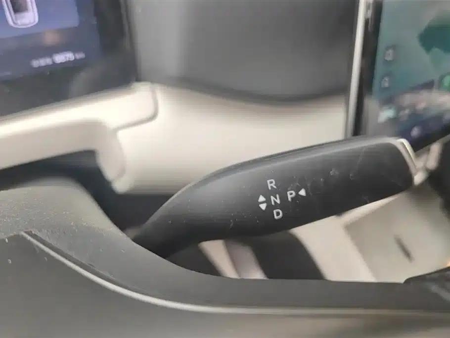 Yuan UP 2025 Smart Driving Edition 401KM Leading Model — миниатюра 16