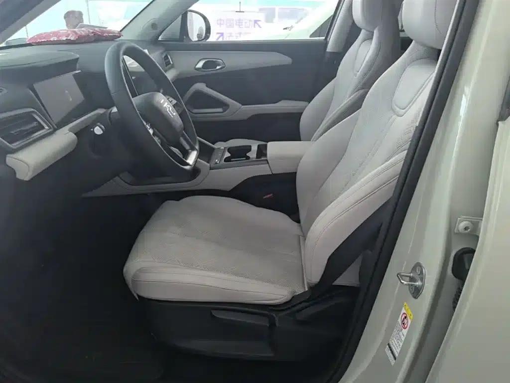 Yuan UP 2025 301KM Navigator — миниатюра 15