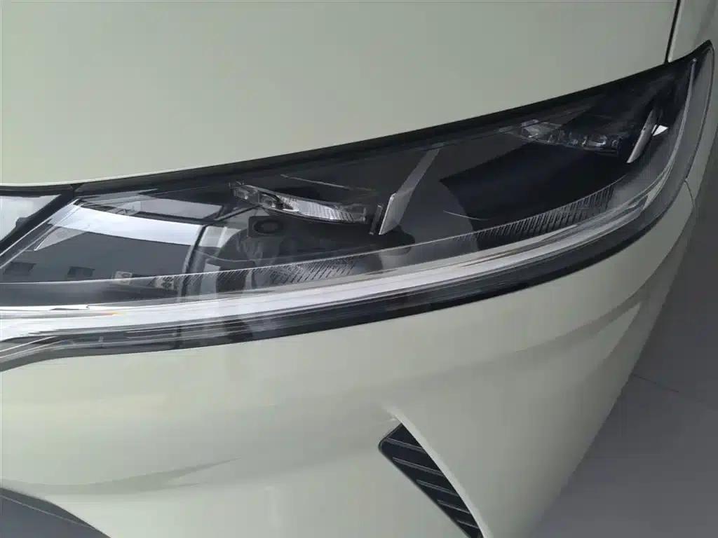 Yuan UP 2025 301KM Navigator — миниатюра 24