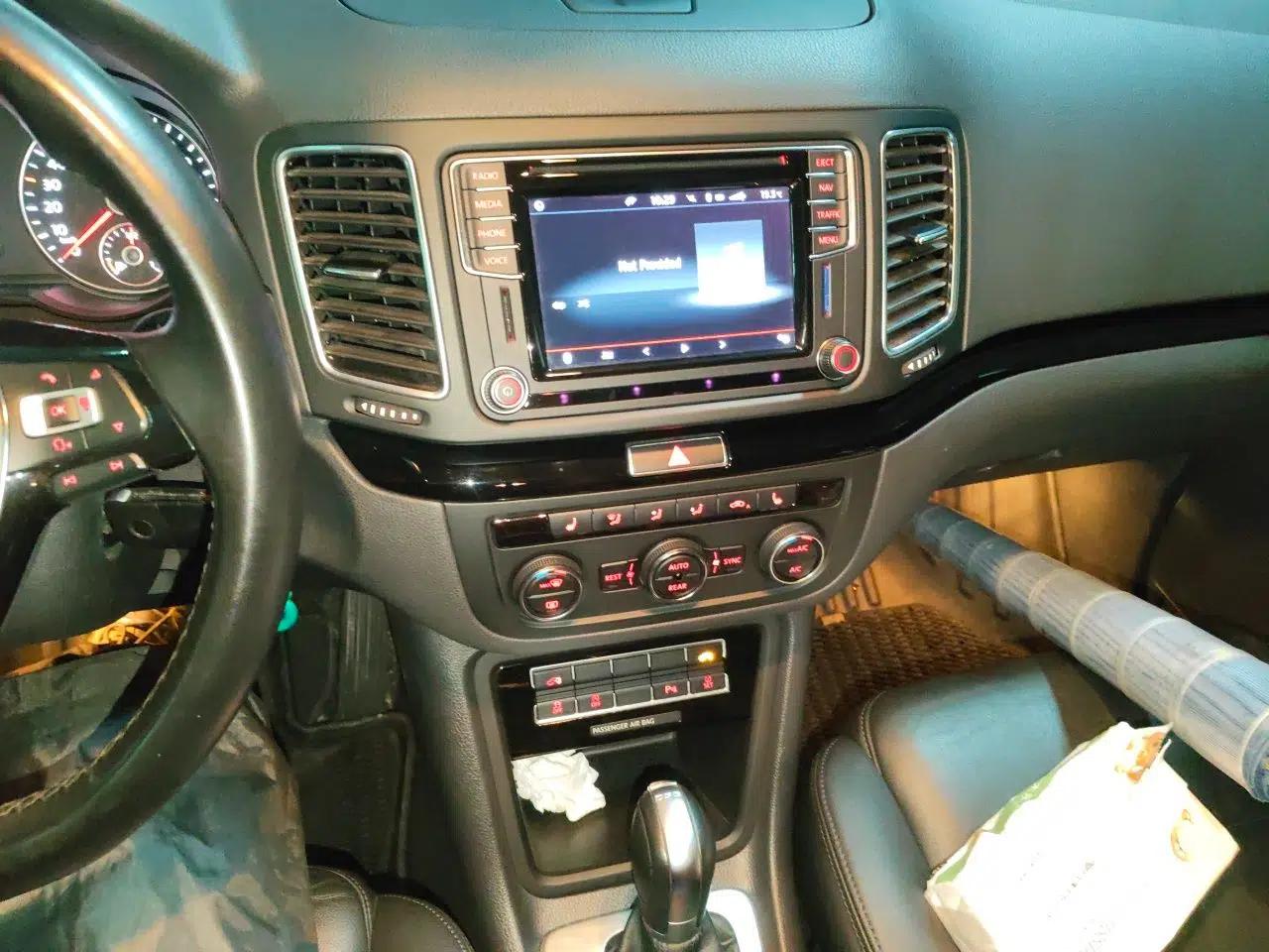 Volkswagen Sharan 2016 380TSI Luxury 7-Seater — миниатюра 14