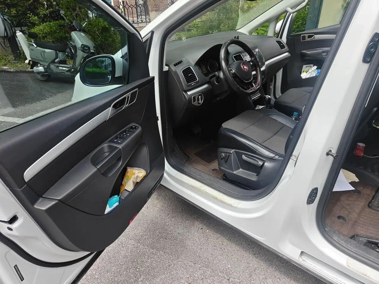 Volkswagen Sharan 2016 380TSI Comfort Edition 7-Seater — миниатюра 17