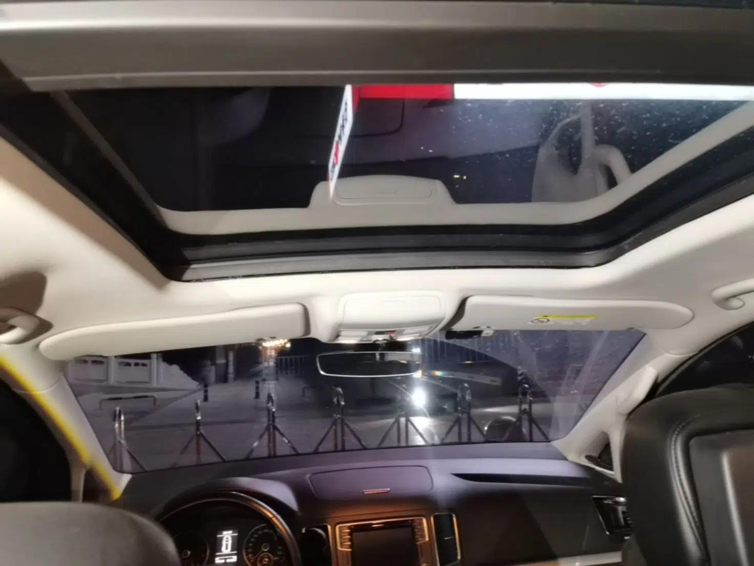 Volkswagen Sharan 2018 380TSI Comfort Edition 7-Seater — миниатюра 19