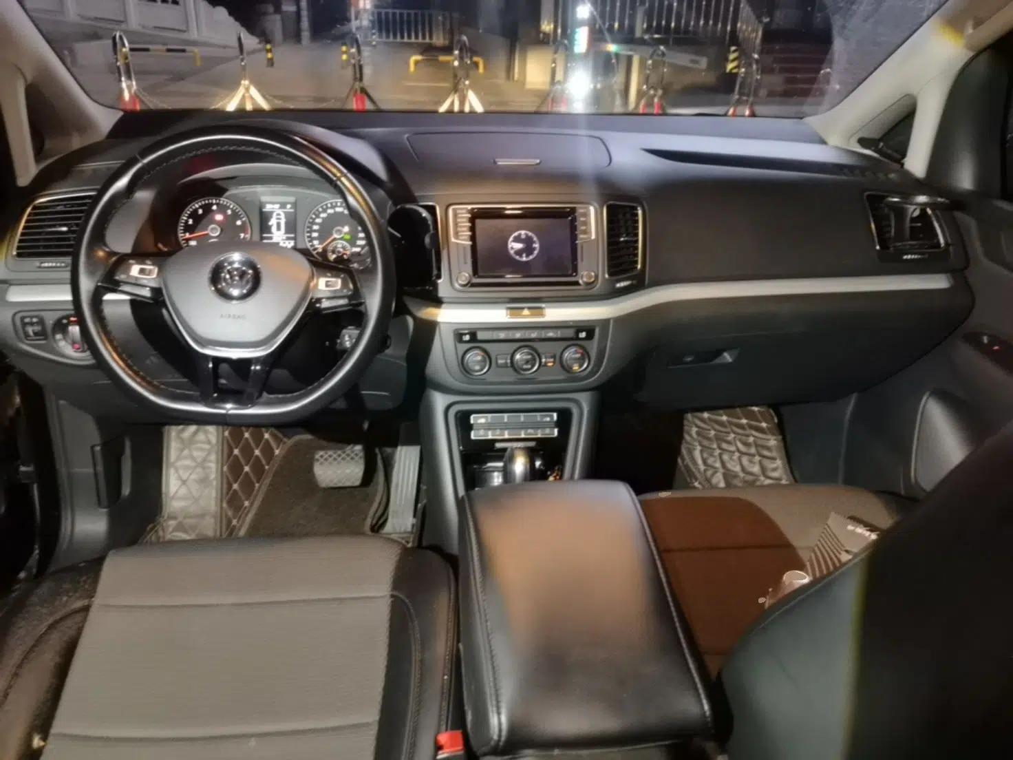 Volkswagen Sharan 2018 380TSI Comfort Edition 7-Seater — миниатюра 10