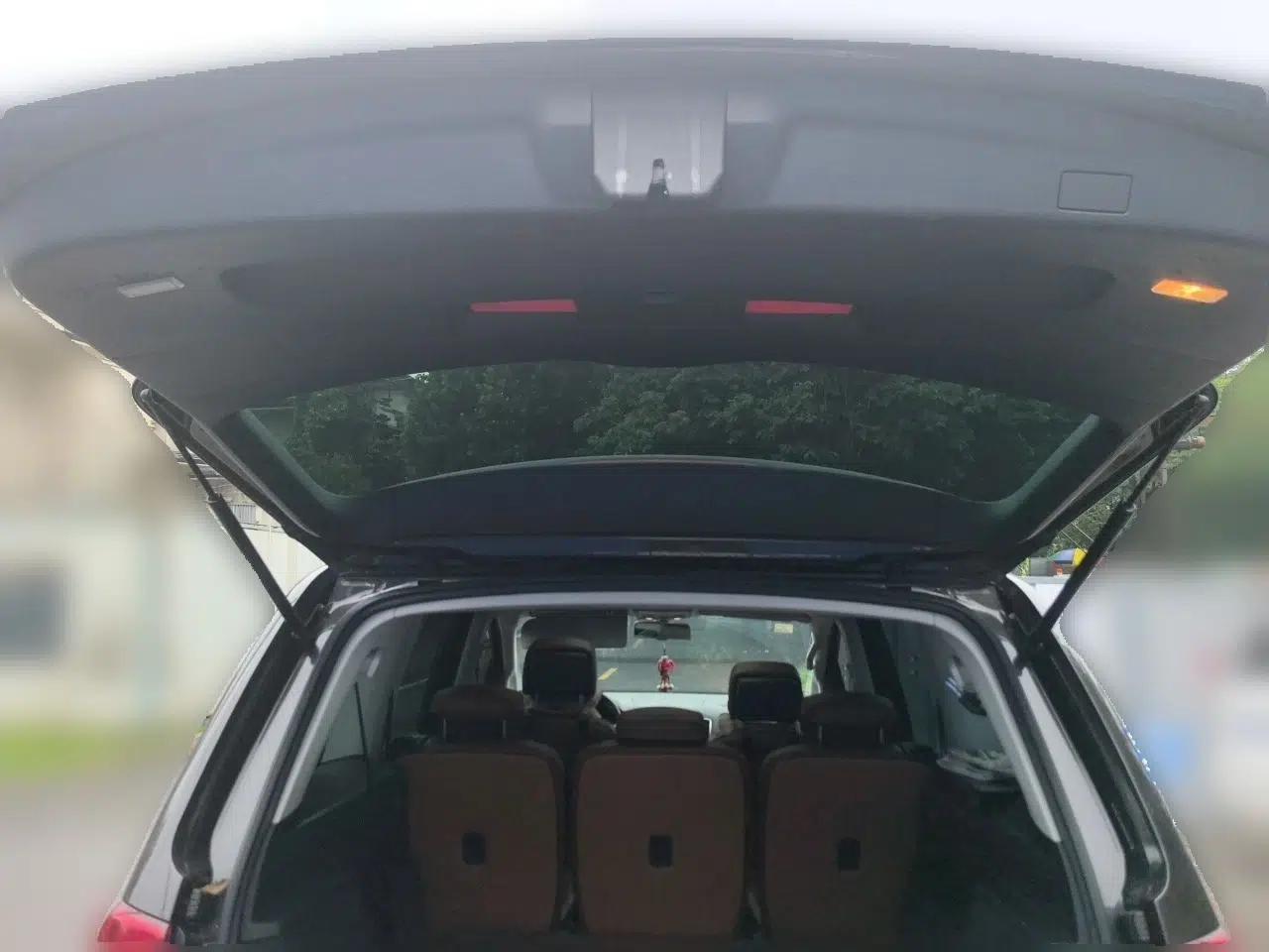 Volkswagen Sharan 2013 1.8TSI Standard Model — миниатюра 20