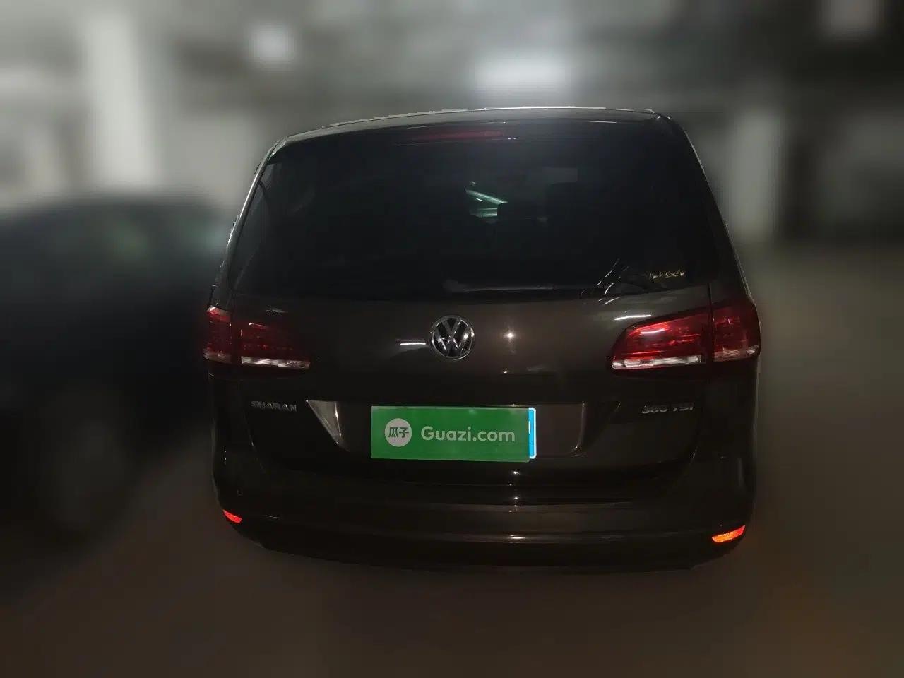 Volkswagen Sharan 2018 380TSI Luxury 7-Seater — миниатюра 5