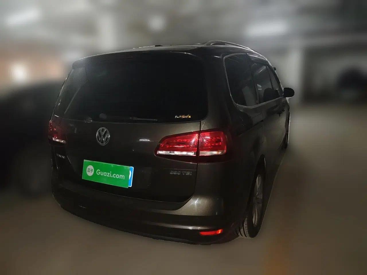 Volkswagen Sharan 2018 380TSI Luxury 7-Seater — миниатюра 6