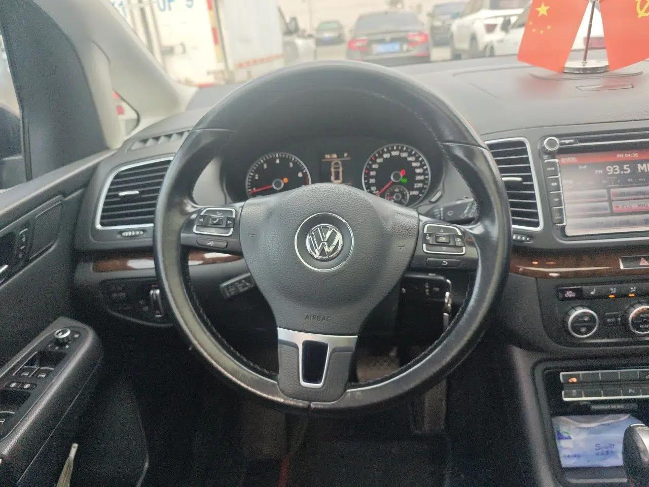 Volkswagen Sharan 2013 1.8TSI Comfort Model Euro IV — миниатюра 11