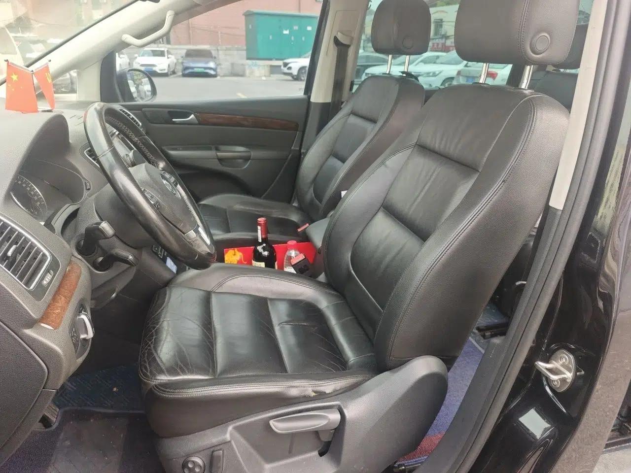 Volkswagen Sharan 2013 1.8TSI Comfort Model Euro IV — миниатюра 16