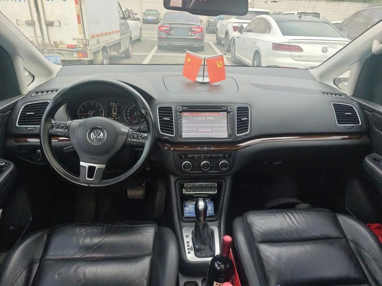 Volkswagen Sharan 2013 1.8TSI Comfort Model Euro IV — миниатюра 10