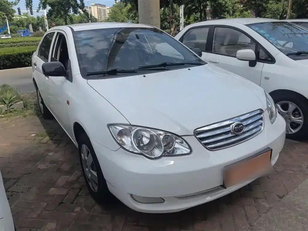 BYD F3 2018 1.5L Manual Classic Edition — миниатюра 4