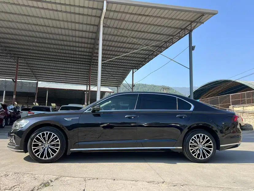 Volkswagen Phideon 2019 380TSI Two-Wheel Drive Business Edition China VI Standard — миниатюра 3