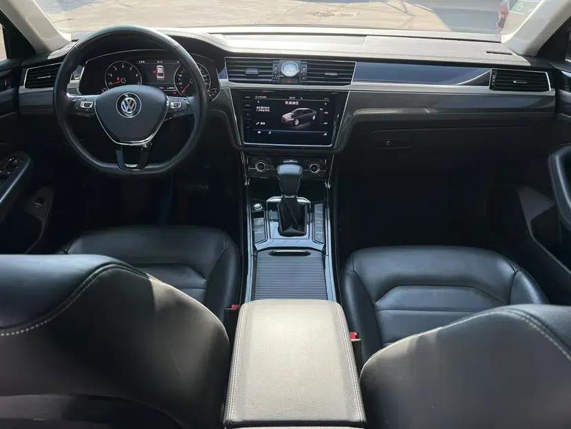 Volkswagen Phideon 2019 380TSI Two-Wheel Drive Business Edition China VI Standard — миниатюра 8
