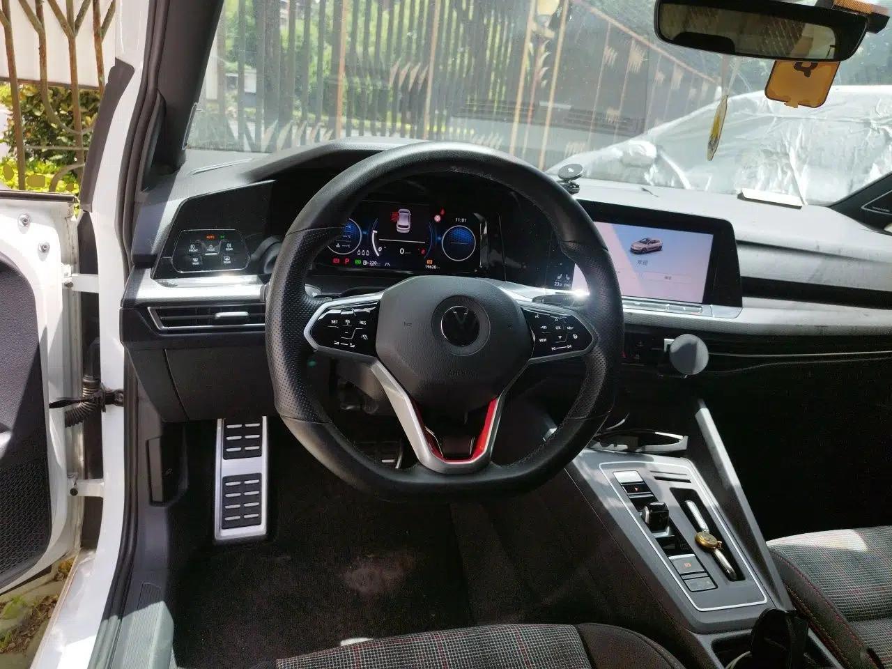 Volkswagen Golf GTI 2021 380TSI DSG GTI — миниатюра 11