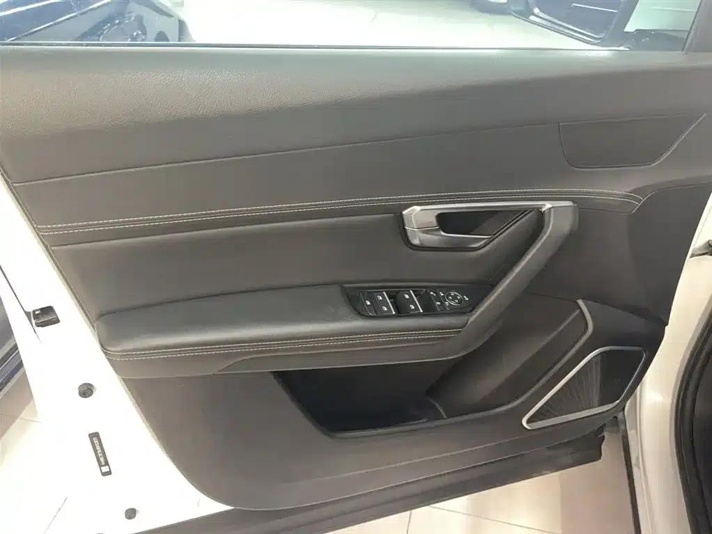 Song Pro 2019 1.5T Automatic Luxury Edition — миниатюра 14