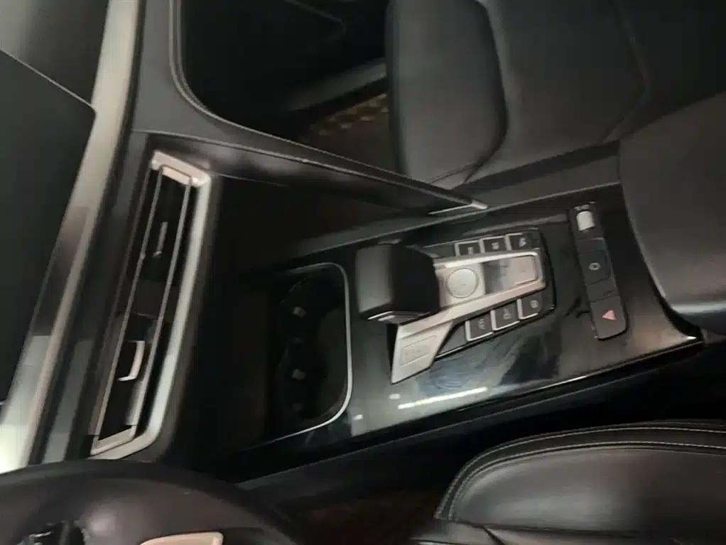 Song Pro 2019 1.5T Automatic Luxury Edition — миниатюра 17