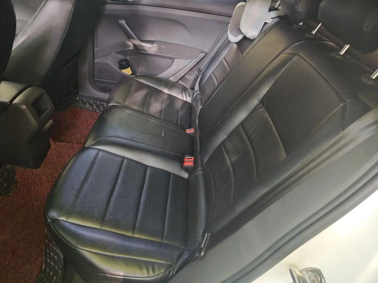Volkswagen T-Cross 2019 1.5L Automatic Fashion Edition — миниатюра 18
