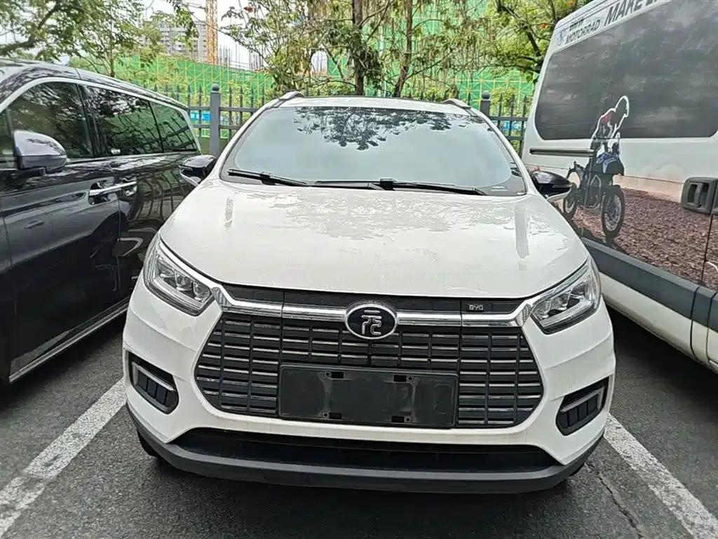 Yuan New Energy 2019 EV360 Intelligent Enjoyment Edition — миниатюра 3