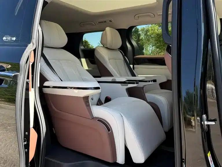 Summer 2025 DM-i 1.5T 180km/h Superior Edition — миниатюра 7