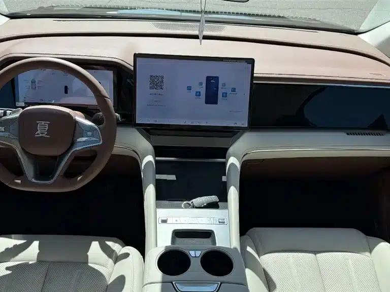 Summer 2025 DM-i 1.5T 180km/h Superior Edition — миниатюра 9