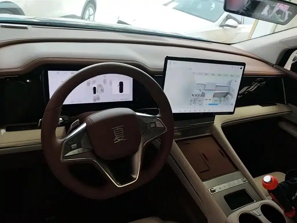 Summer 2025 DM-i 1.5T 180km/h Superior Edition — миниатюра 10