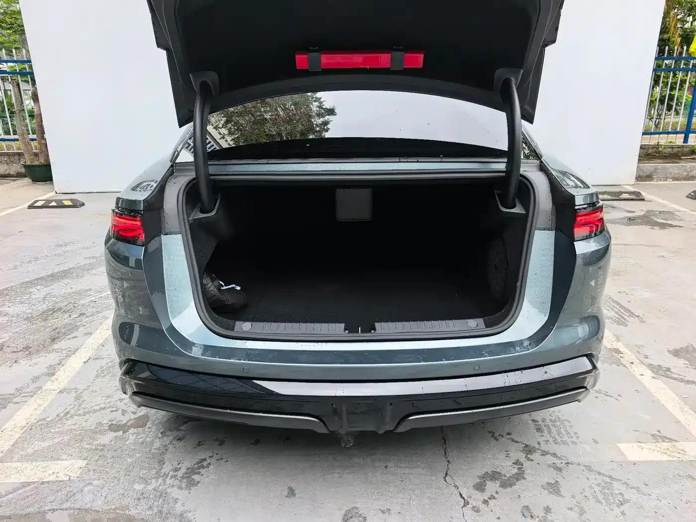 Han L 2025 DM-i 200KM LiDAR Premium Edition — миниатюра 19