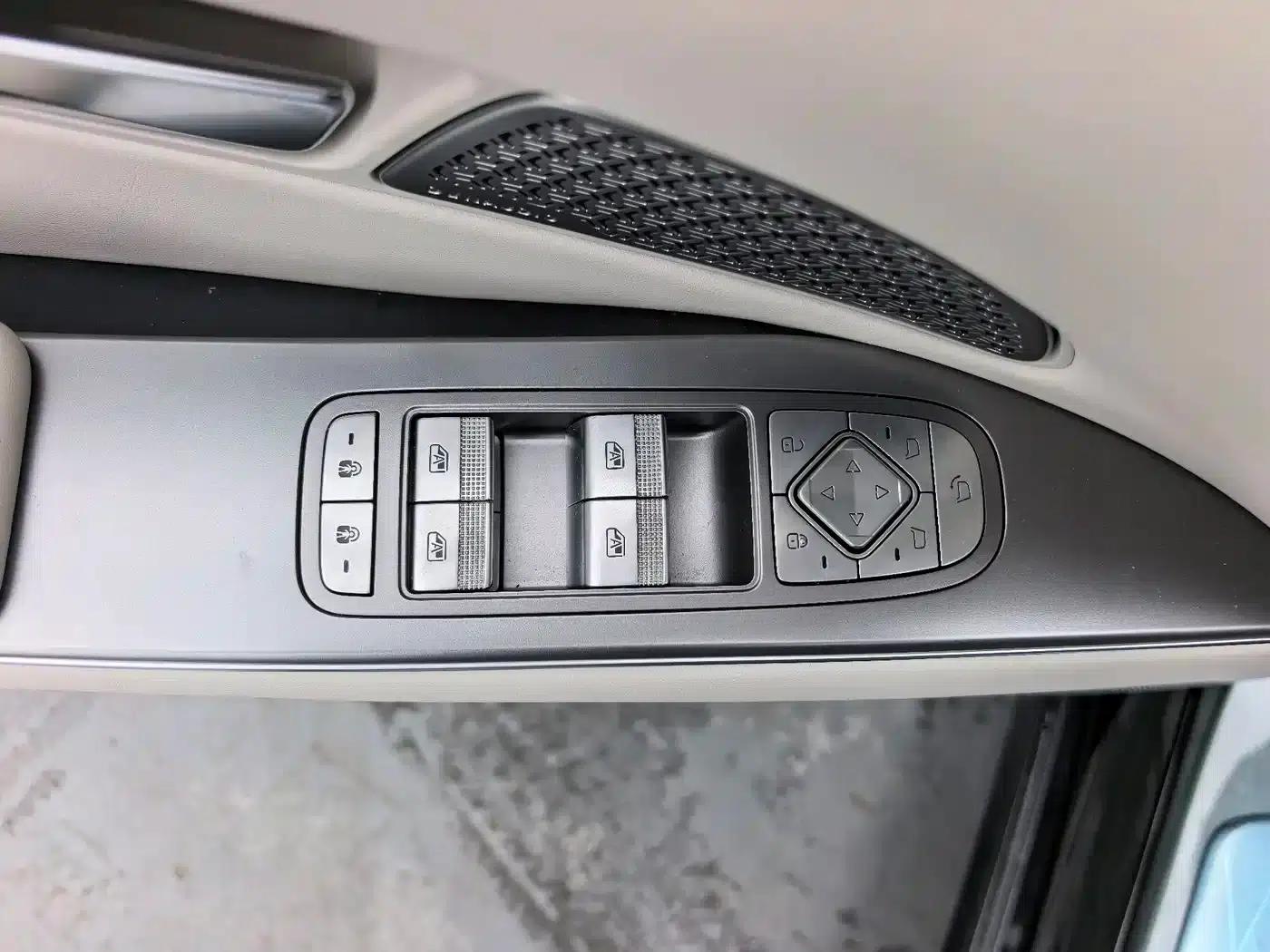 Han L 2025 DM-i 200KM LiDAR Premium Edition — миниатюра 4