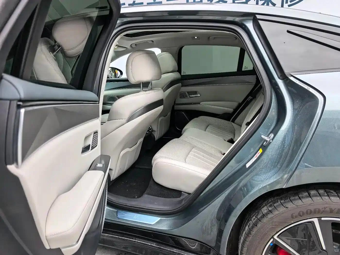 Han L 2025 DM-i 200KM LiDAR Premium Edition — миниатюра 5