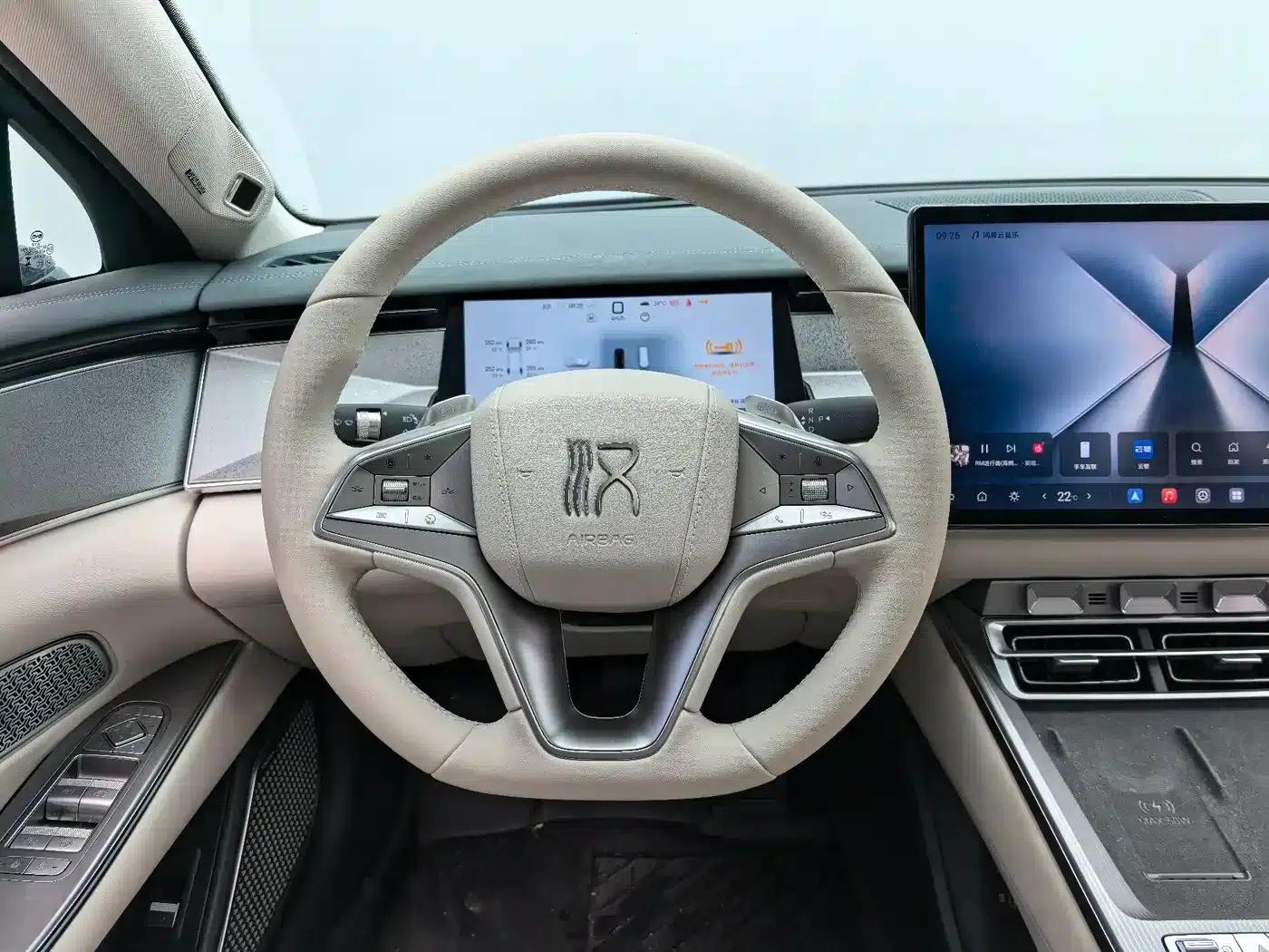 Han L 2025 DM-i 200KM LiDAR Premium Edition — миниатюра 10