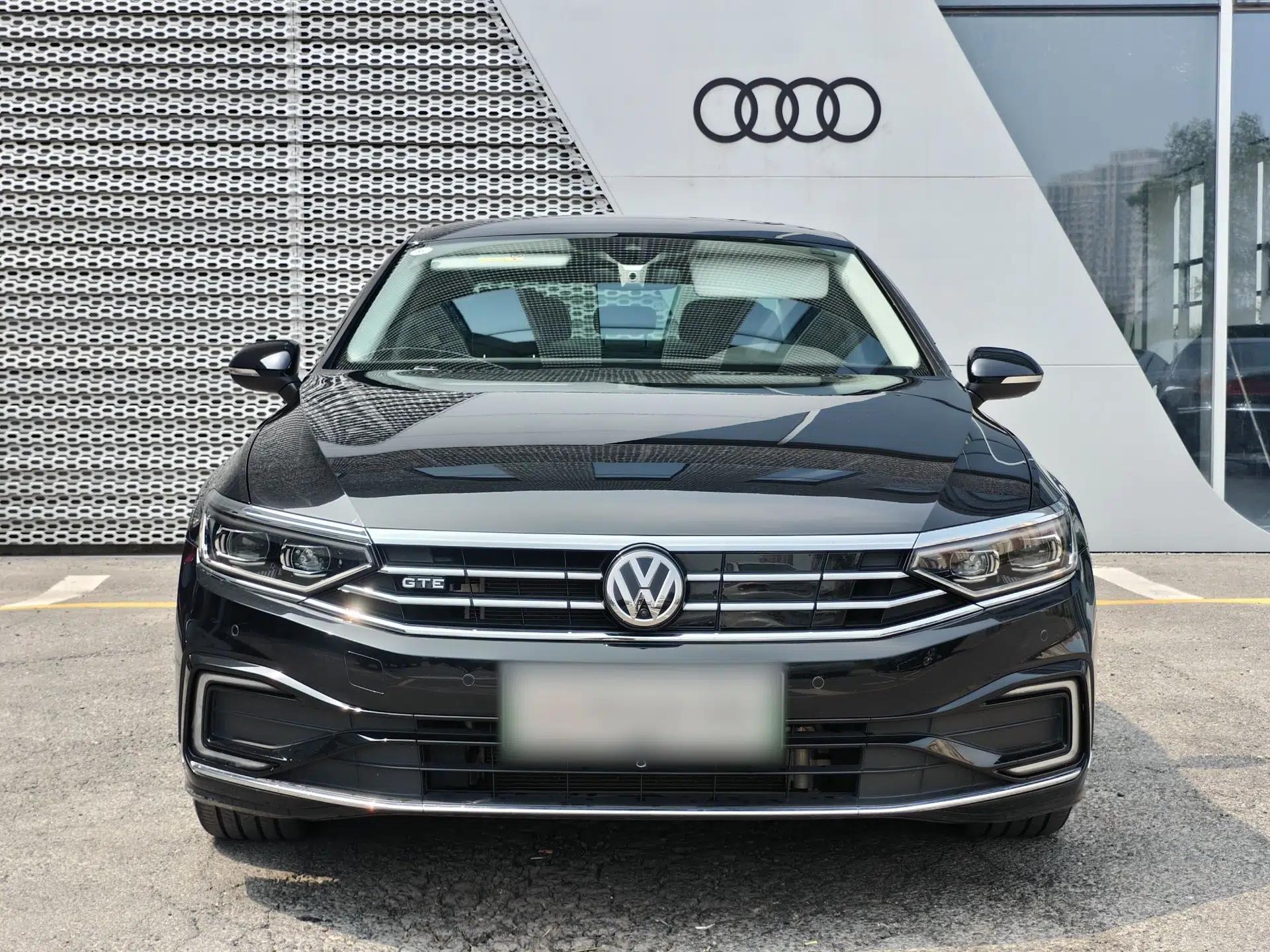 Volkswagen Magotan GTE Plug-in Hybrid 2020 GTE Prestige Model — миниатюра 2