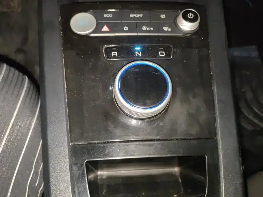 BYD e2 2019 Standard Range Edition, Yue Standard Model — миниатюра 16