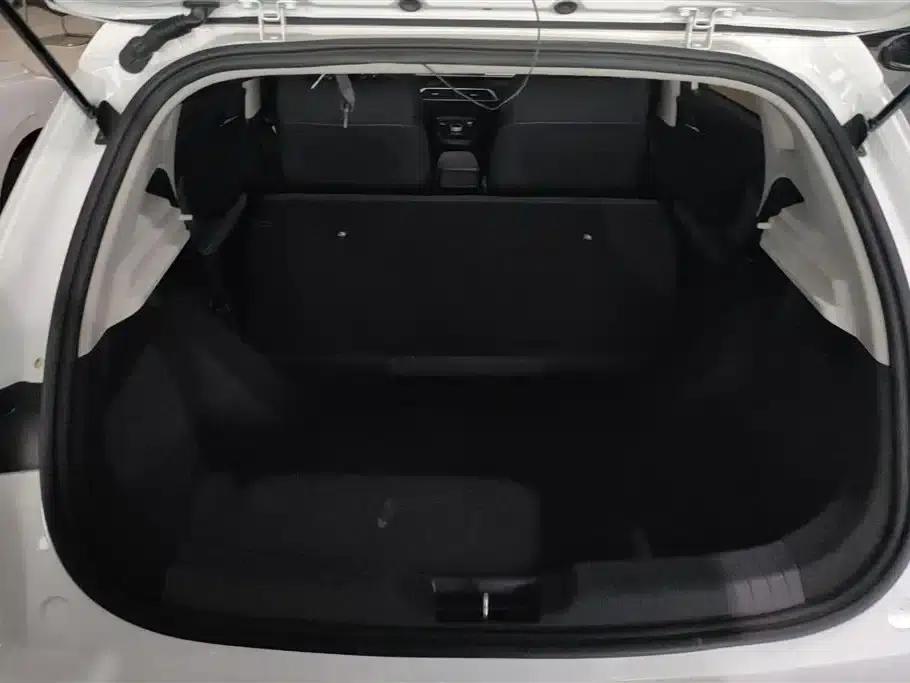 BYD e2 2019 Standard Range Edition, Yue Standard Model — миниатюра 4