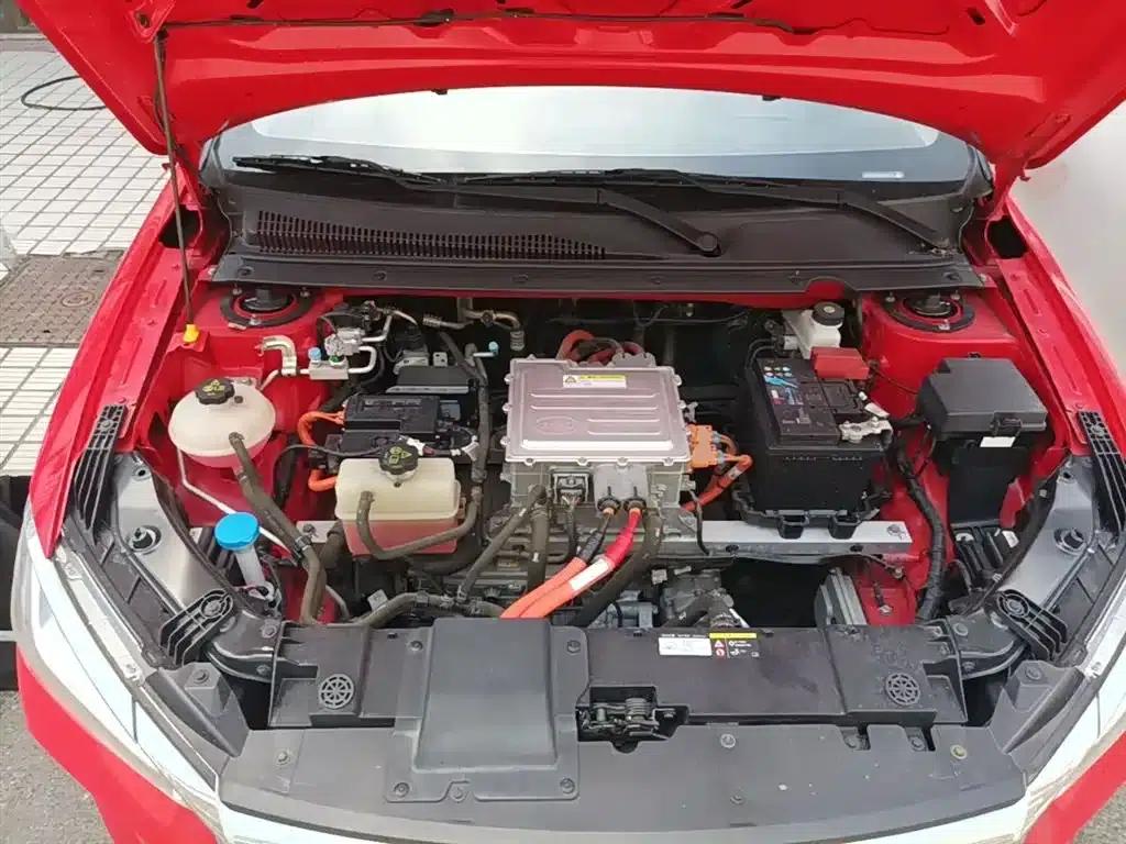 BYD e2 2020 Upgraded Long-Range Luxury Edition — миниатюра 20