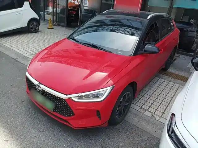 BYD e2 2020 Upgraded Long-Range Luxury Edition