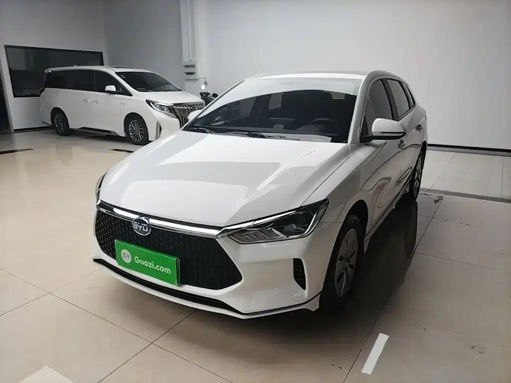 BYD e2 2021 Comfort Model — миниатюра 1