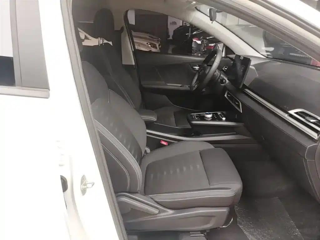 BYD e2 2021 Comfort Model — миниатюра 25