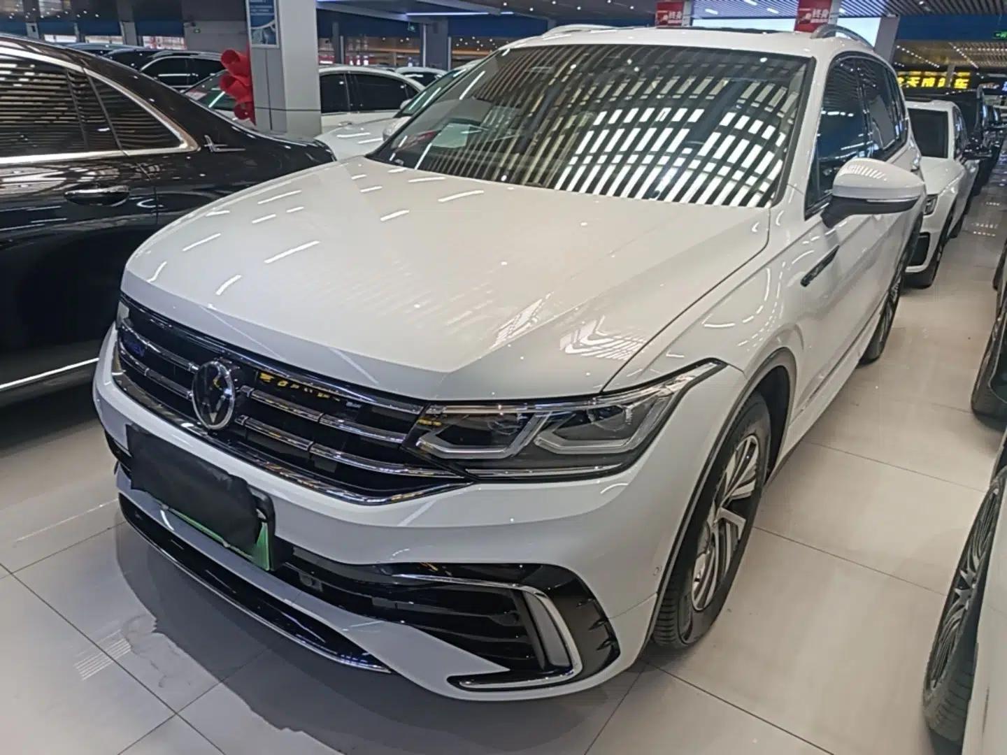 Volkswagen Tiguan L New Energy 2022 430 PHEV Plug-in Hybrid Prestige Edition — миниатюра 1