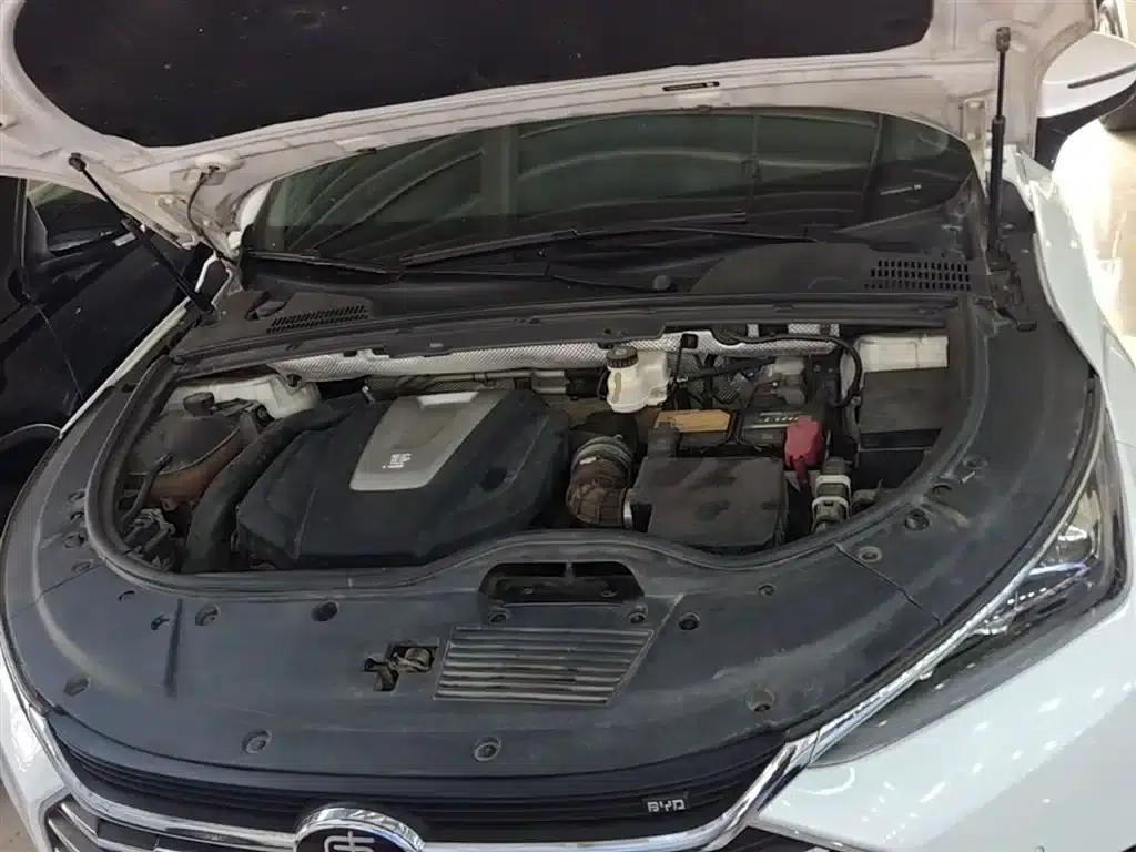 Tang 2019 2.0T Automatic Intelligent Connected Premium 7-seater National VI Emission Standard — миниатюра 20